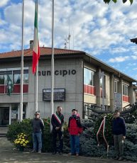 Curno - Piazza del Municipo - Manifestazione 4 novembre 2023