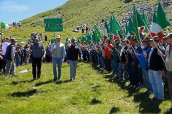 Passo San Marco - Incontro tra gli Alpini Valtellinesi e Bergamaschi