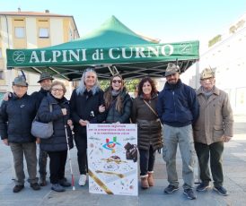 In piazza vicino all'Unione Italiana dei Ciechi e degli Ipovedenti - Curno 2023